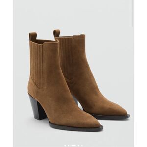 MNG BY MANGO $139 SUEDE POINTED TOE ANKLE BOOTS 40